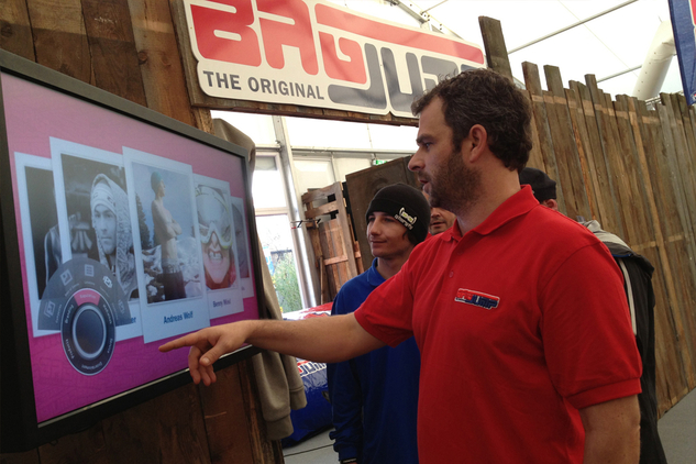 BAGJUMP präsentiert seine Produkte mit p&p MultiTouch auf der Interalpin Messe 2013 in Innsbruck.